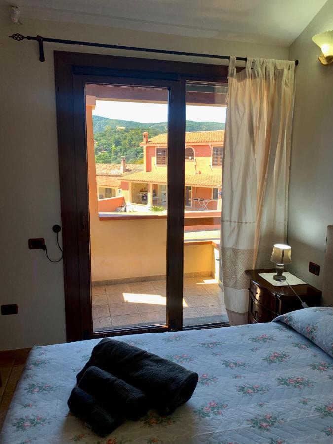 Casa Vacanza V&G Domus De Maria Luaran gambar